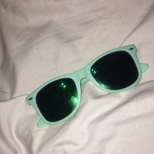Mint Sunglasses